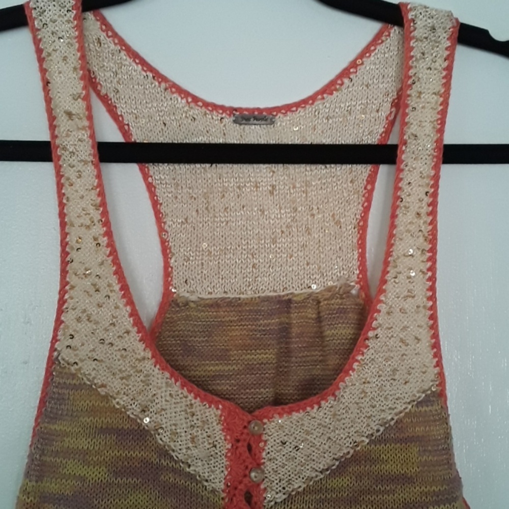 Top - Picture 2 of 5